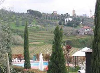 Hotel Il Piastrino Vinci 3*,  Itálie